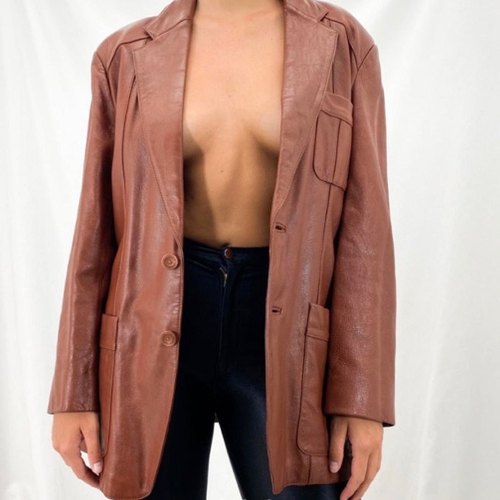 stunning oversized brown leather jacket
